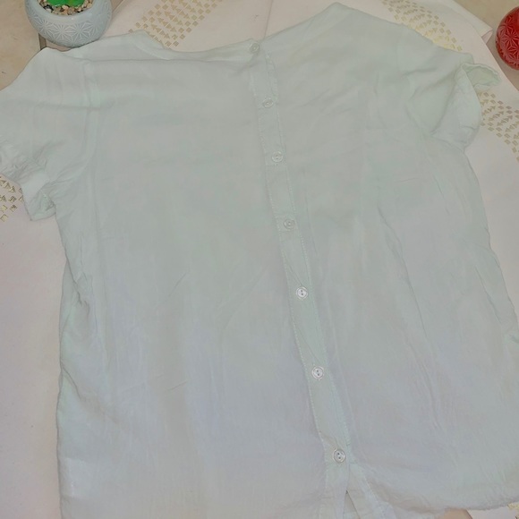 Light blue Miami floral blouse Size. S - Picture 2 of 4